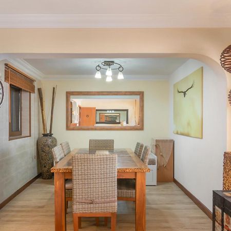 San Bartolomé Confortable Bungalow With Views מראה חיצוני תמונה